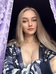 Фото проститутки Вика №1 в городе Уссурийск